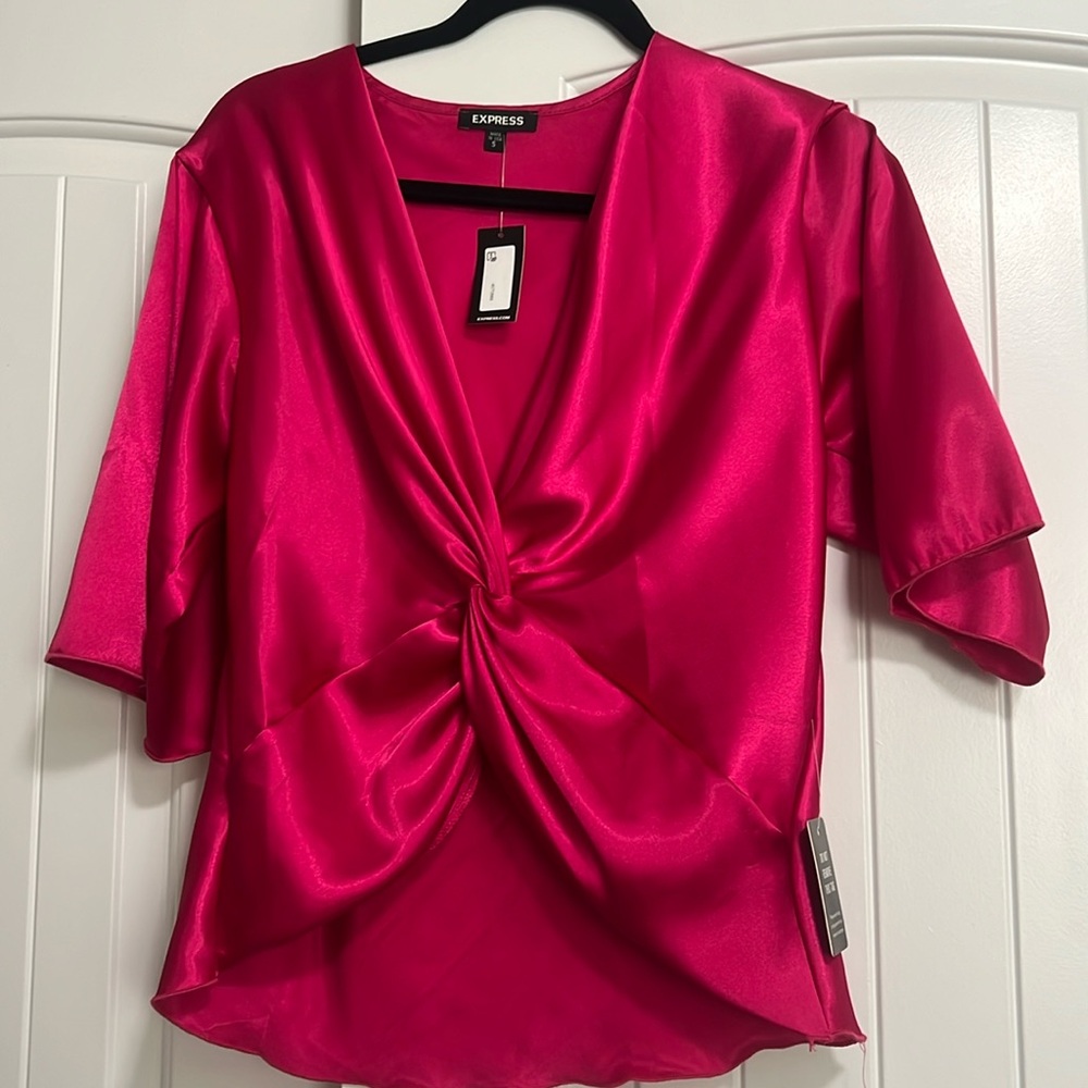 NWT express pink top